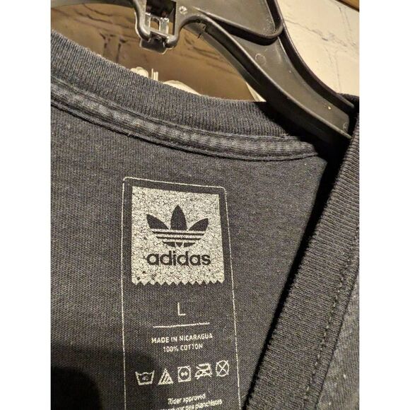 Adidas Trileaf T-shirt size large - Picture 4 of 4